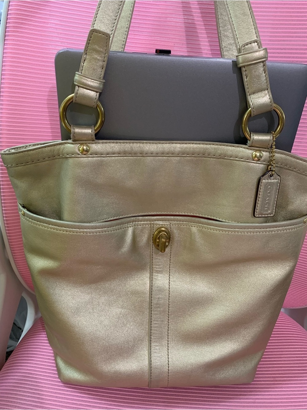 Coach ‘09 Lily Legacy 65th Anniv.. Ltd Ed. Metallic Gold Leather Tote & wallet - Picture 17 of 17